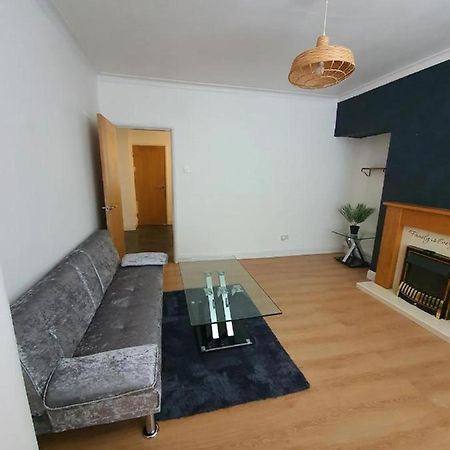Double Bedroom 96Glc Greater Manchester Middleton  Bagian luar foto